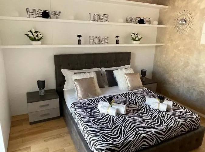 Guest house Palazzo Metropolis 4*