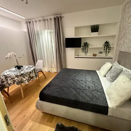 Palazzo Metropolis * Bari