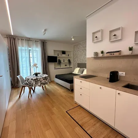 Palazzo Metropolis Affittacamere Bari