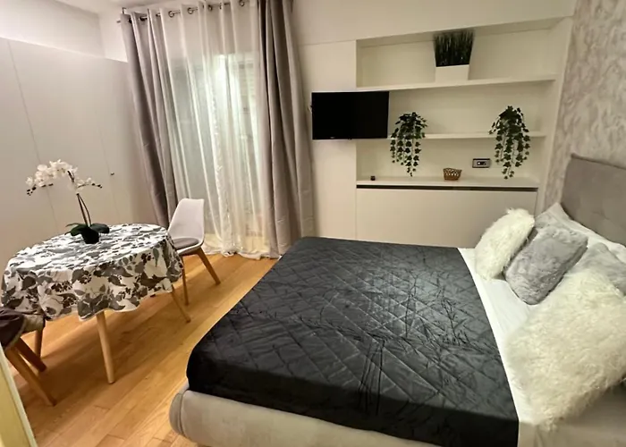 Palazzo Metropolis 4* Bari